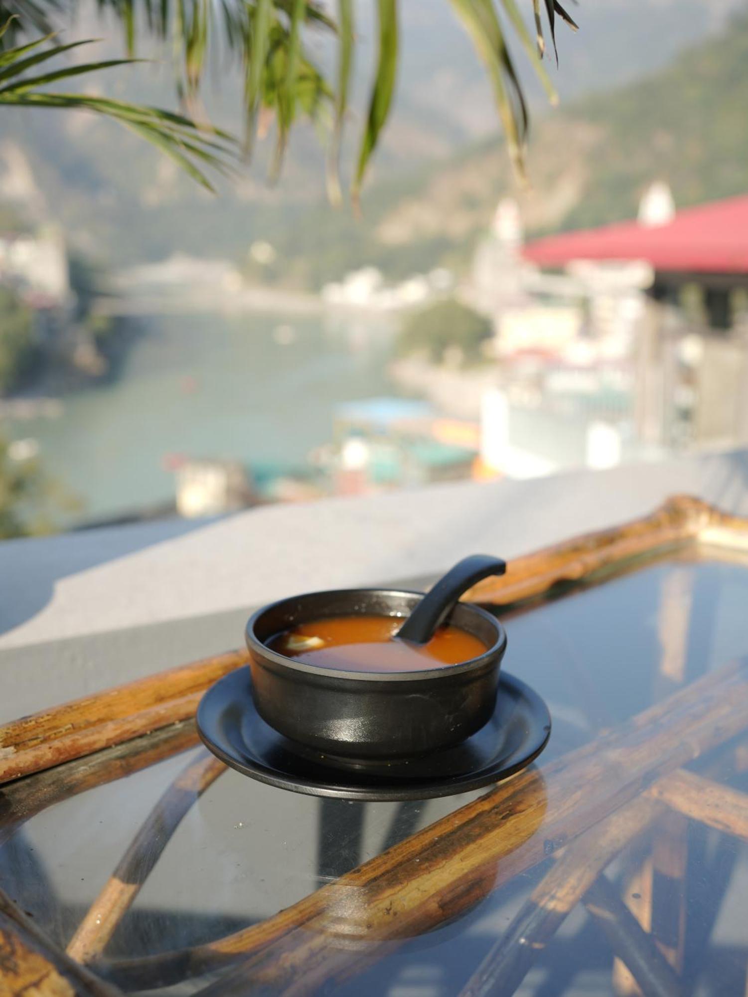 Skyard Rishikesh, Laxman Jhula Hostel Exterior photo