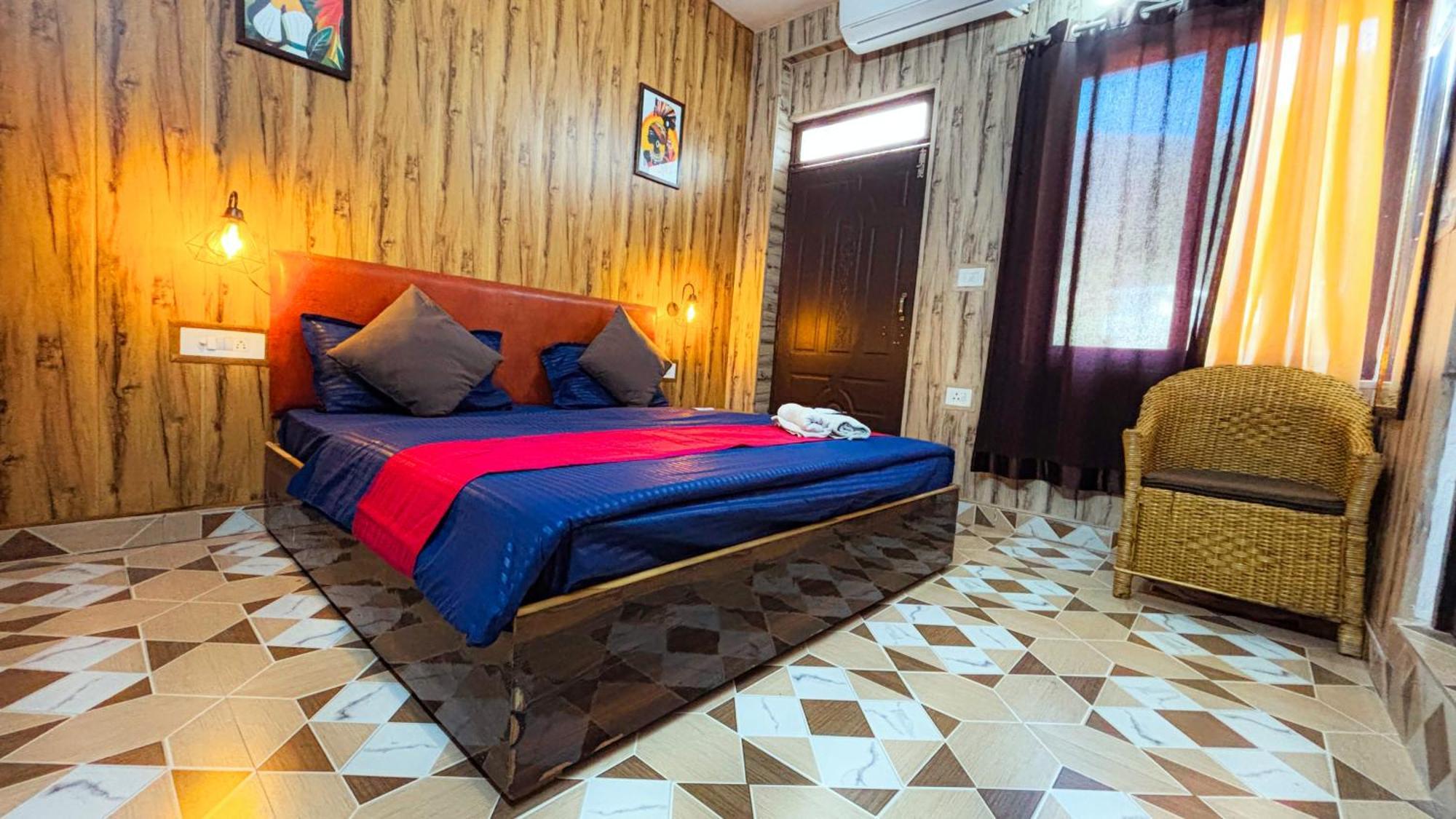Skyard Rishikesh, Laxman Jhula Hostel Exterior photo